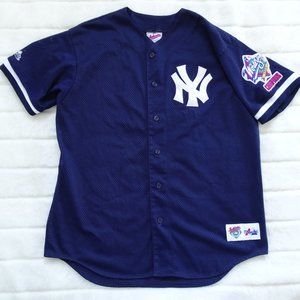 VTG New York Yankees 1998 World Series Champions Jersey XL no # or name on back